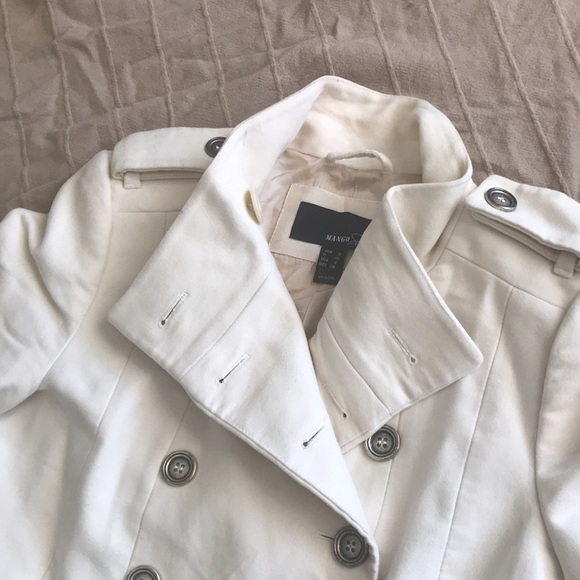 EUC Mango Coat - Picture 2 of 8